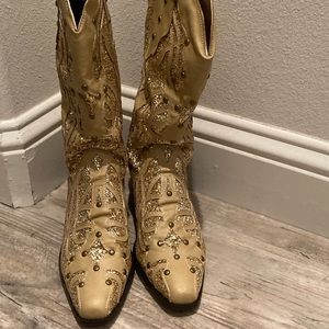 Never worn! Taupe with gold glitter snip toe boots